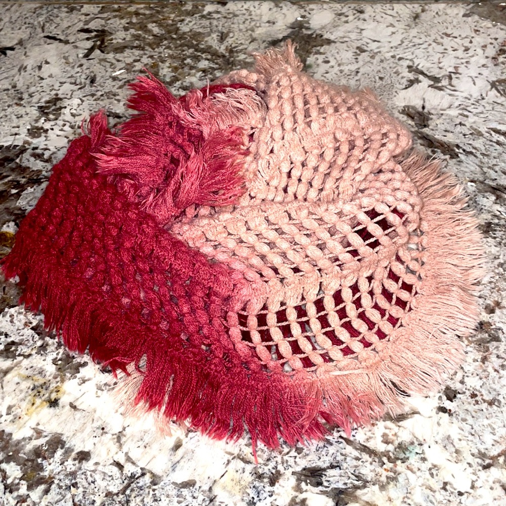 NWT Steve Madden Open Knit Fringe Infinity Loop Cowl Scar